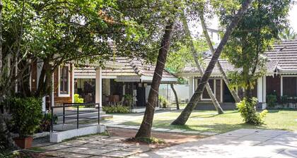 Kochi Riverside Homestay