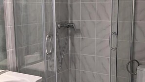 Apartment | Badezimmer