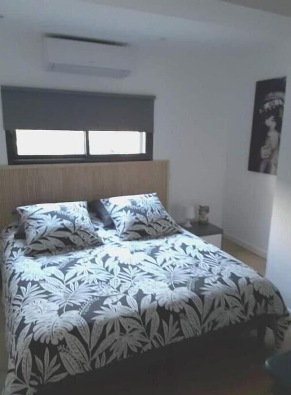 Room - title: Villa with Heated Pool (Var)