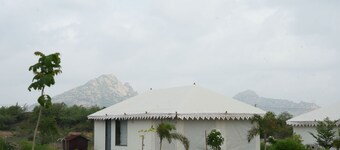 Altura Jawai Hill Resort