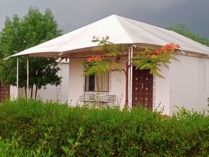 Casa de campo de lujo, balcón, vista al resort | Exterior