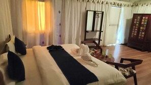 Luxury Tent, Balcony, Resort View - Agvani Resort Jawai (Bera)