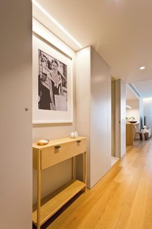 Interior - Modern & Comfortable Brand-New 3-Bedroom Apartment with AC and Parking, Near the Metro and Downtown (Porto)