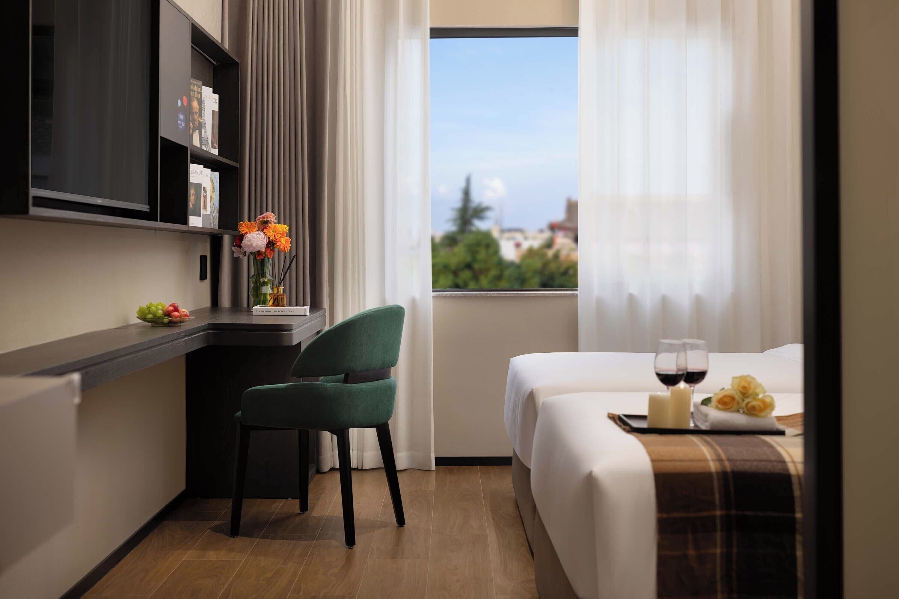 Standard Twin Room | Minibar, desk, laptop workspace, WiFi (free)