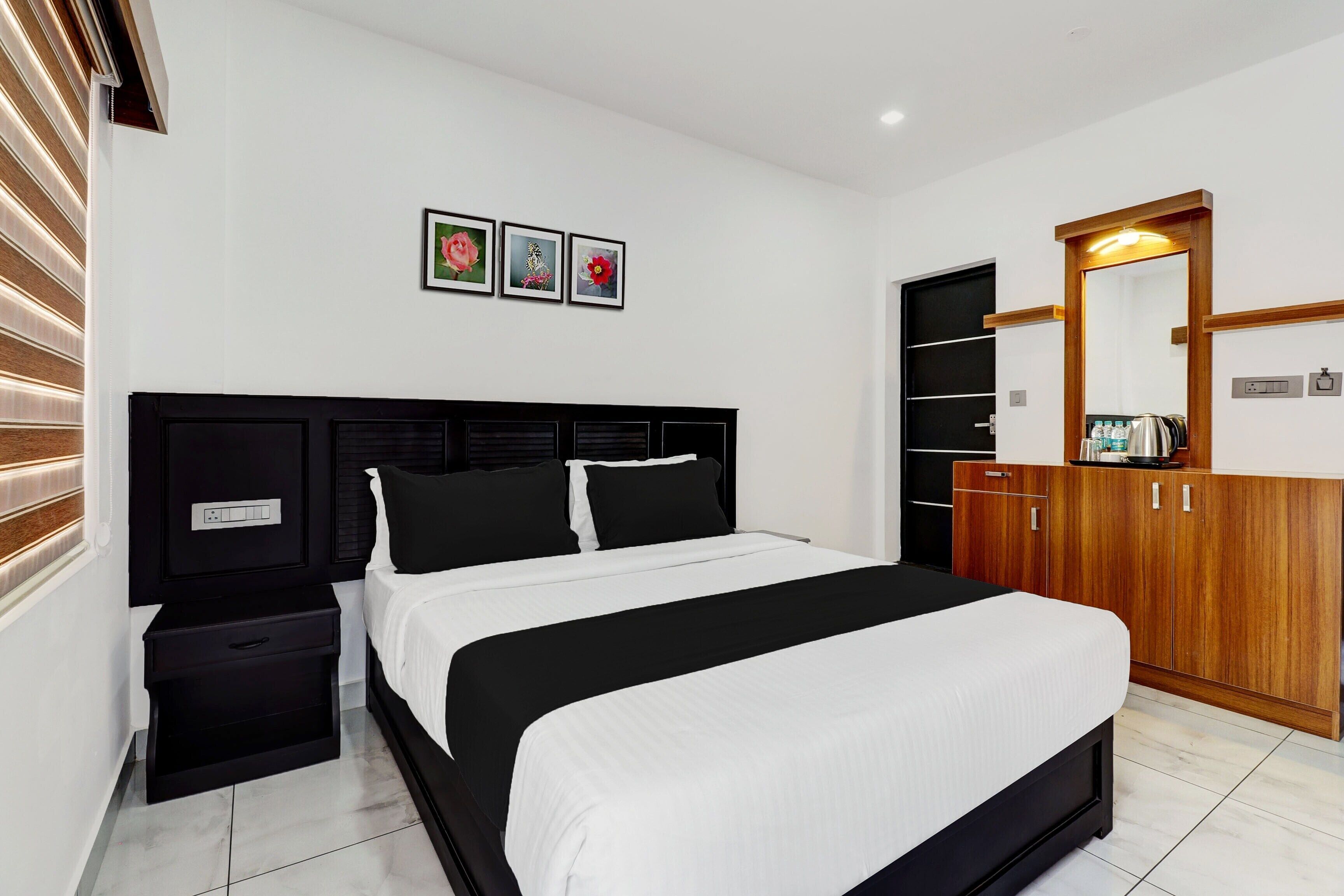 Classic Room | Desk, free WiFi