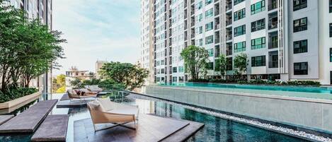 Apartment, 2 Bedrooms, Accessible, Smoking | Pool | Outdoor pool