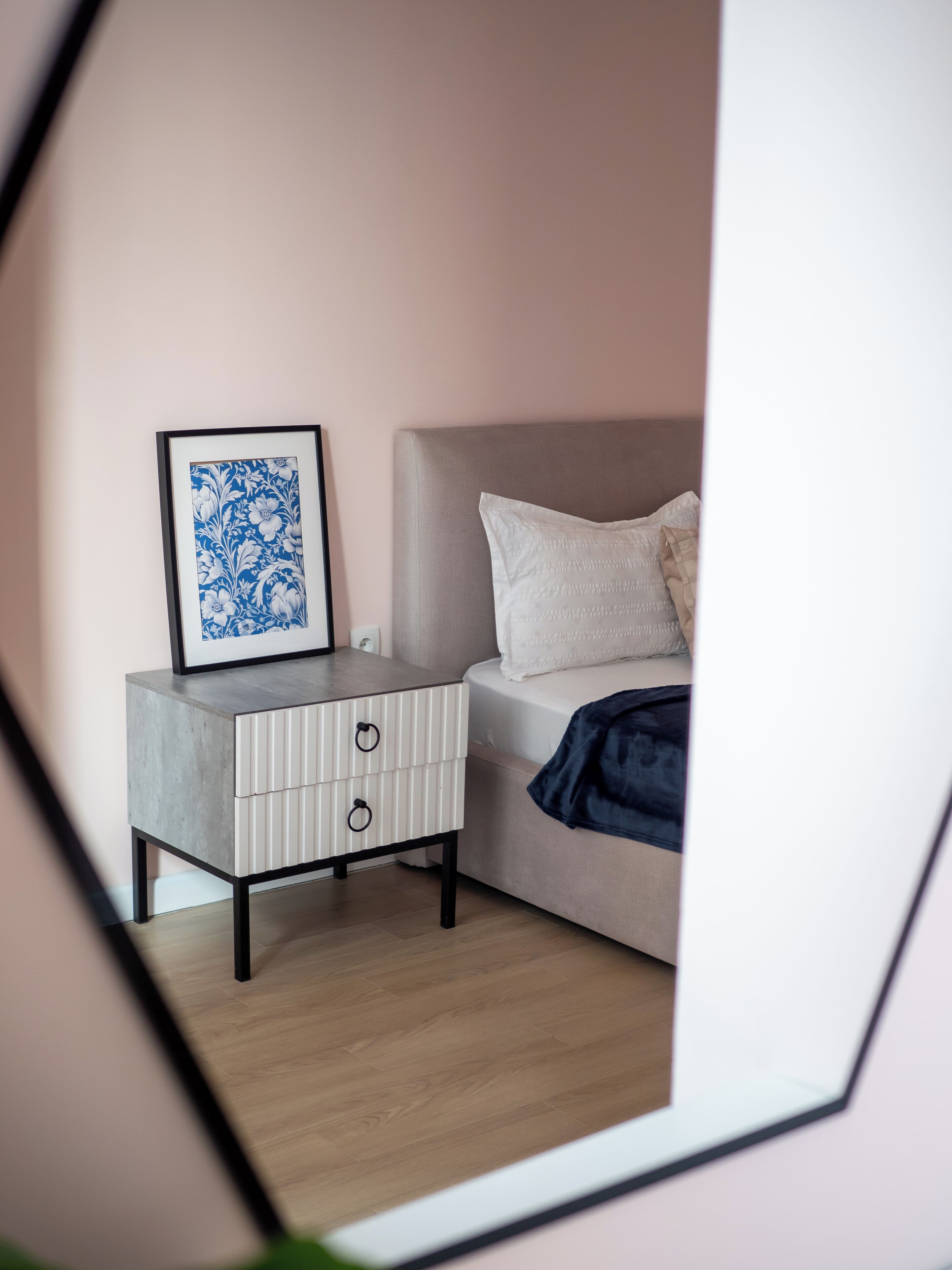 Comfort Apartment, Air conditioning, Mountain View | Iron/ironing board, WiFi (free)