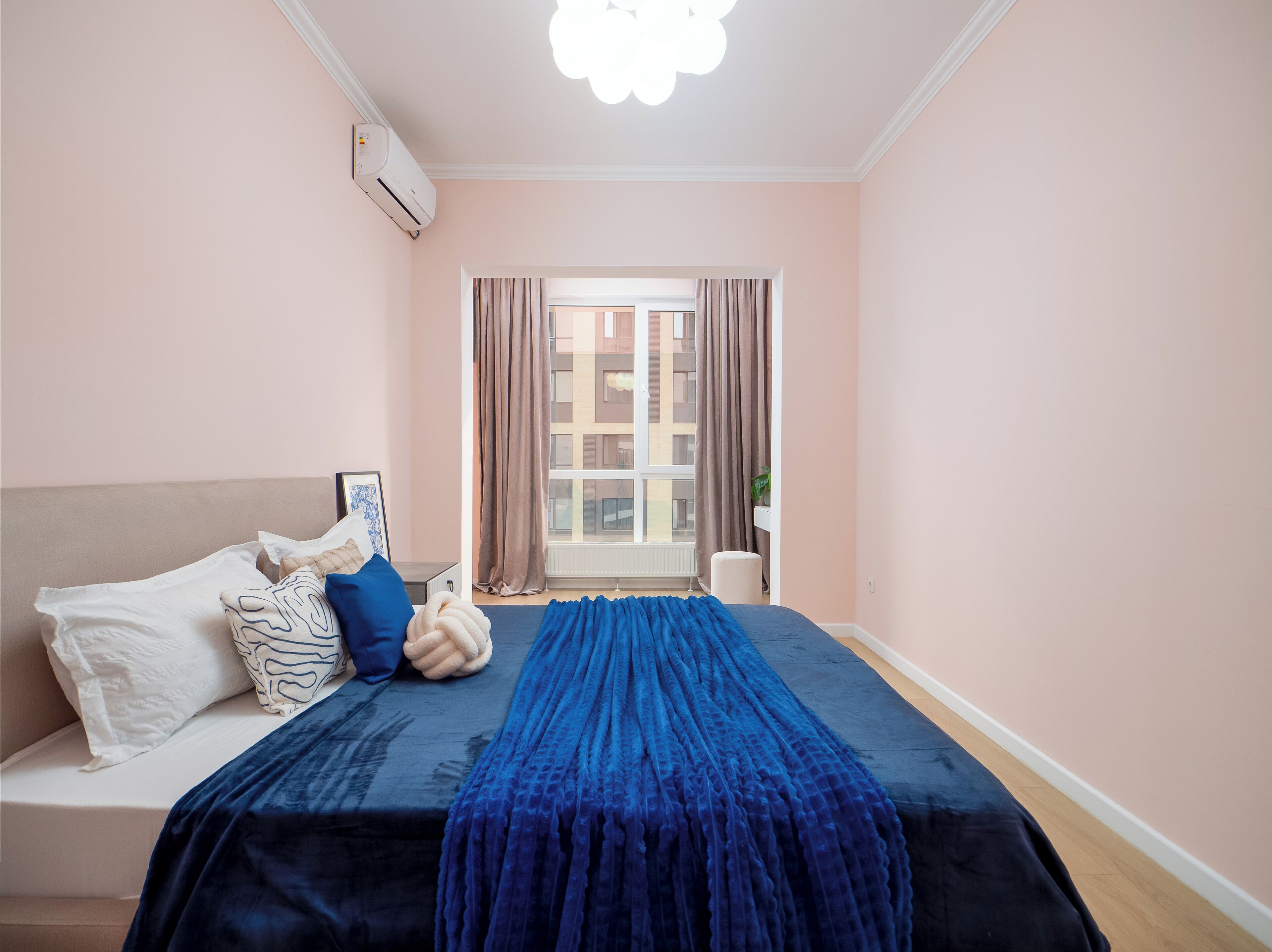 Comfort Apartment, Air conditioning, Mountain View | Iron/ironing board, free WiFi