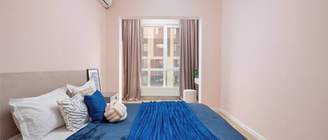 Comfort Apartment, Air conditioning, Mountain View | Iron/ironing board, WiFi (free)