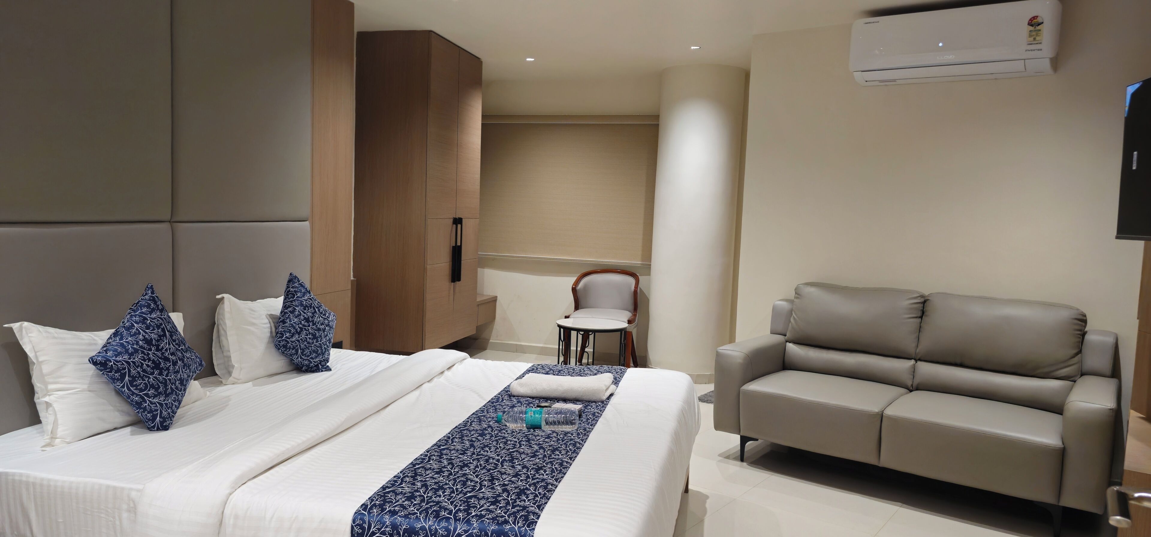 Deluxe Double Room, City View | In-room safe, desk, laptop workspace, iron/ironing board