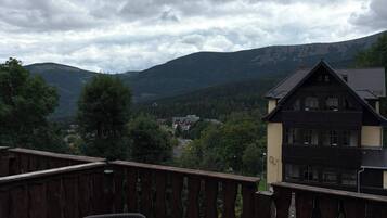 Comfort Double Room, Mountain View | Outdoor dining