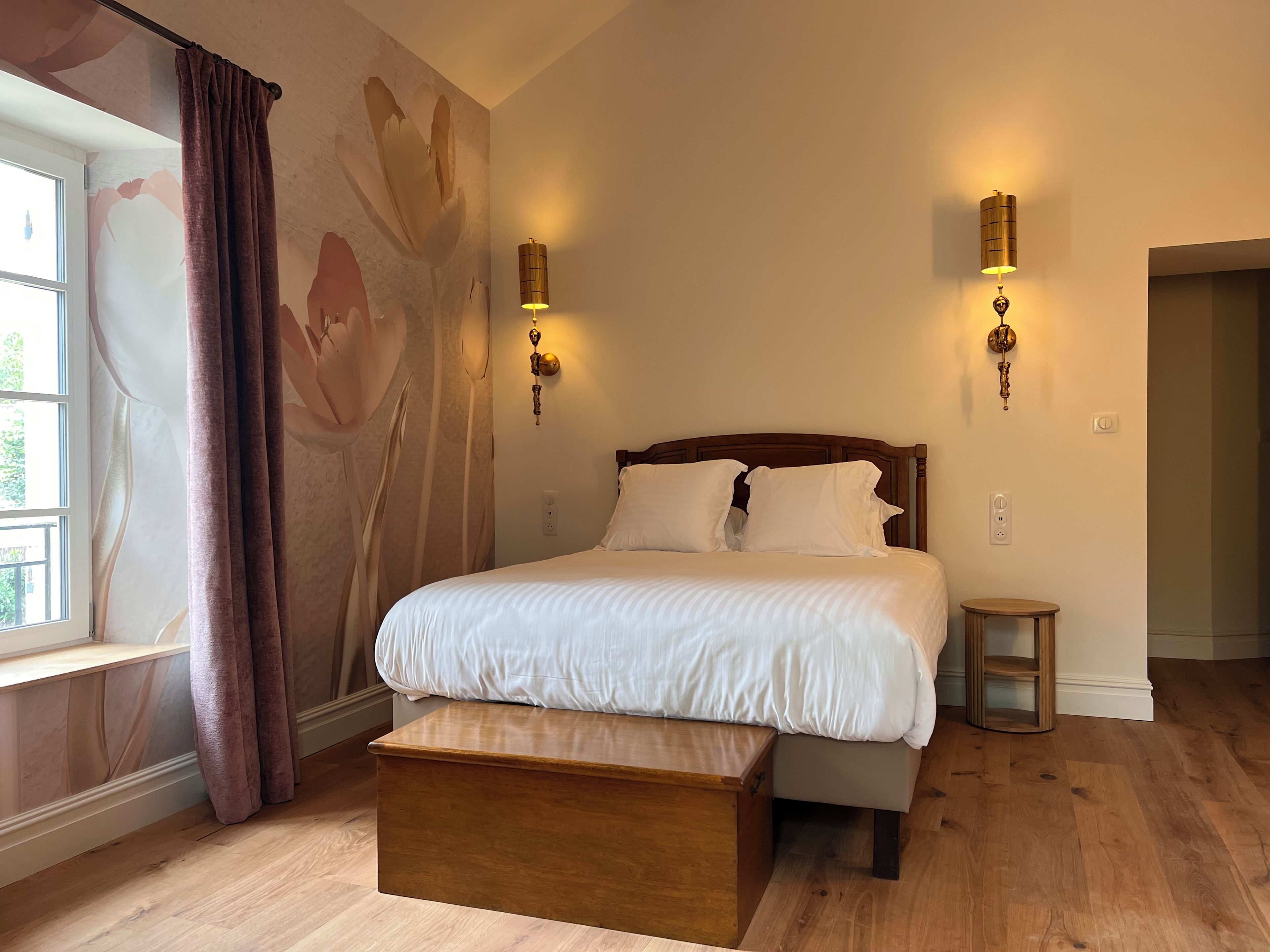 Phòng đôi Deluxe, quang cảnh vườn | Màn/rèm cản sáng, phòng cách âm, bàn ủi/dụng cụ ủi quần áo 