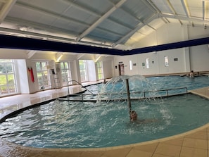 Pool - Beautiful Snowdonia Retreat Family-Friendly 3 Bed (Llanrug)