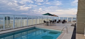 Pool - Kings Towers Building, Unit 1102 (Luanda)