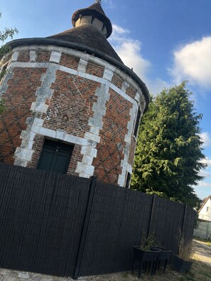Esterni
