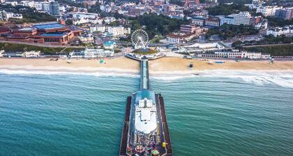 Pelican House No.10 | Luxury Apartment | Walk to The Beach | Bournemouth Centre
