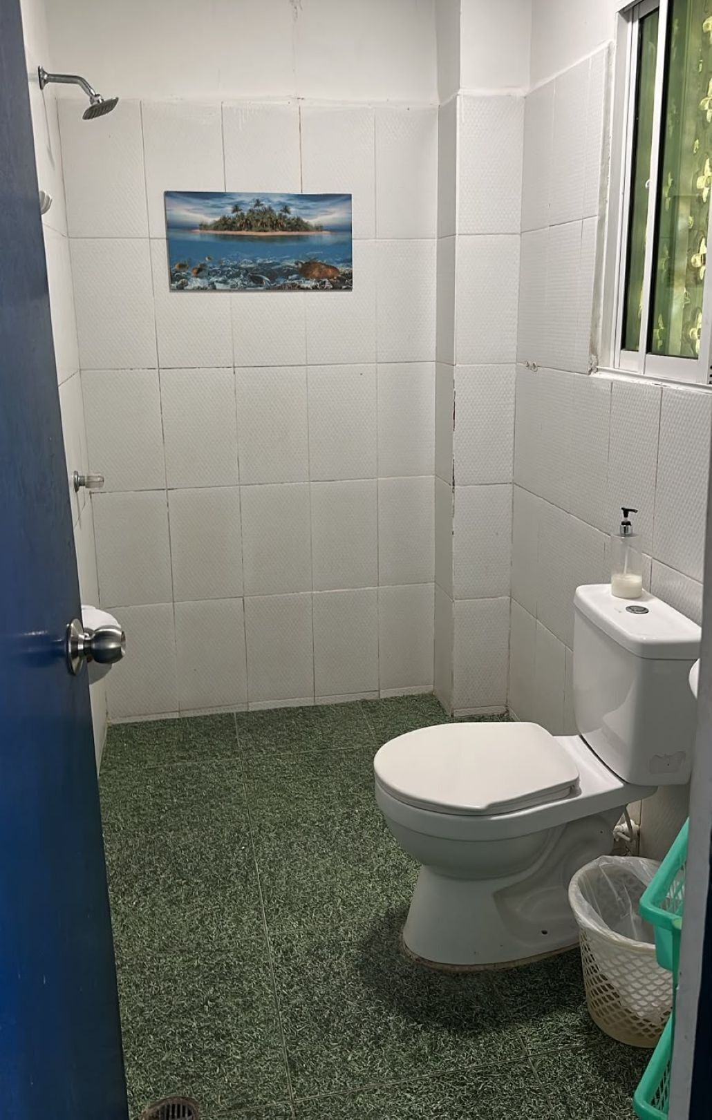 Economy Triple Room | Bathroom | Shower, towels, soap, toilet paper