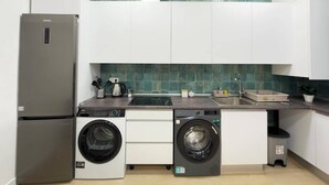 Fridge, microwave, stovetop, toaster