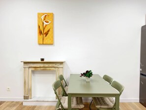 Dining - Habitaciones Nuevo Toledo (Madrid)