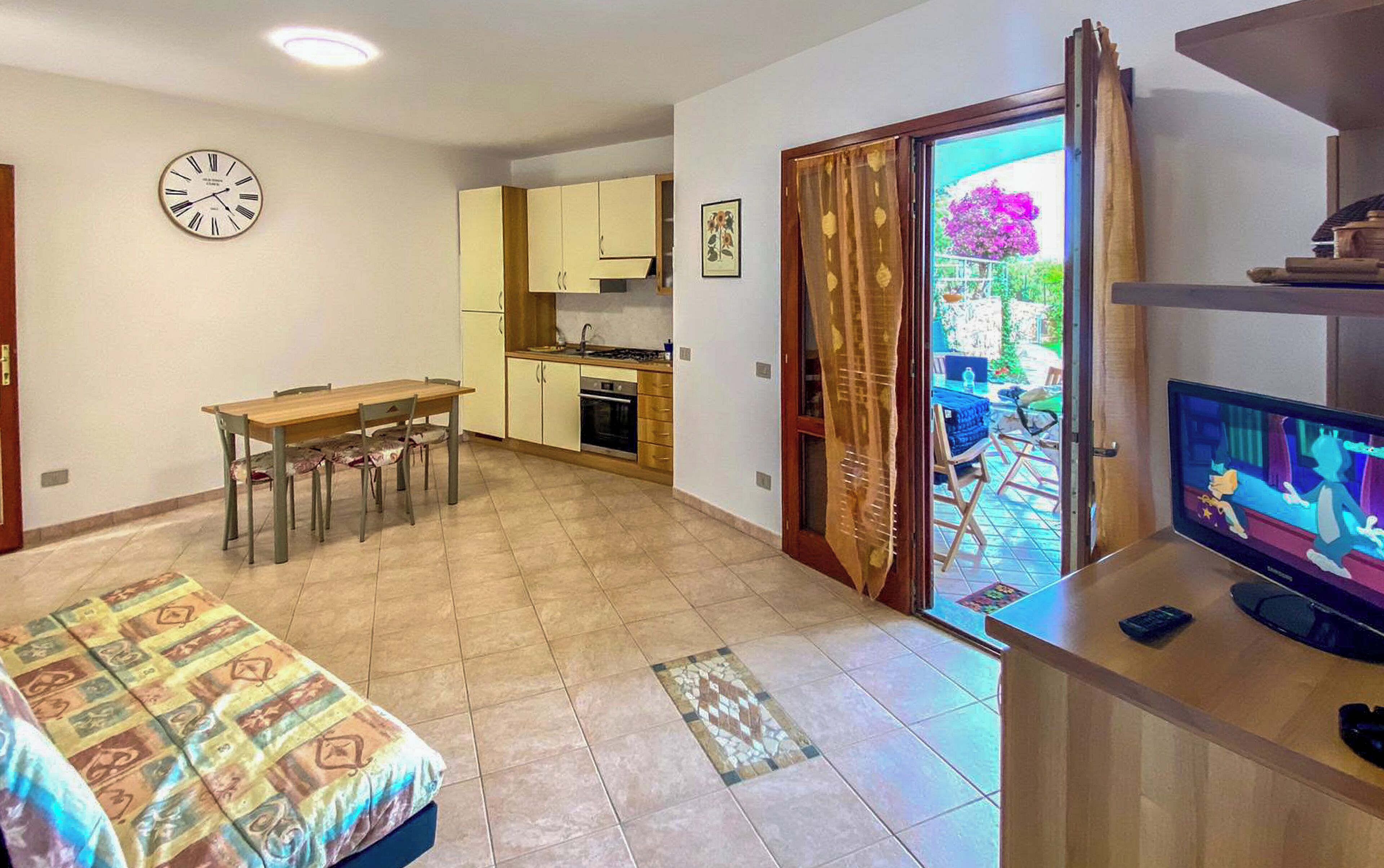 Apartment, Patio, Garden View | Interior