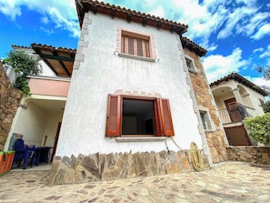 Apartament, pati, vistes al jardí | Exterior