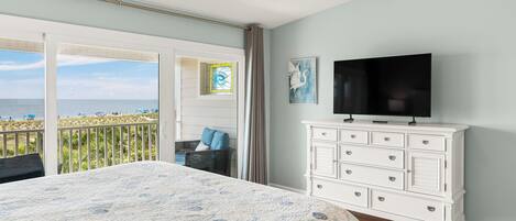 Iron/ironing board, WiFi (free), bed sheets