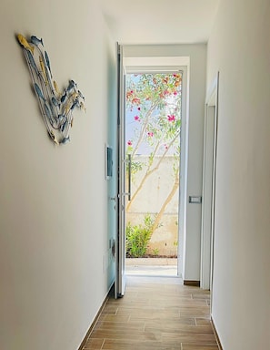 Interior - Detached villa overlooking the harbor · fishing village · turquoise sea · Sicily (Isola delle Femmine)