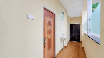 Shower, free toiletries, towels, soap