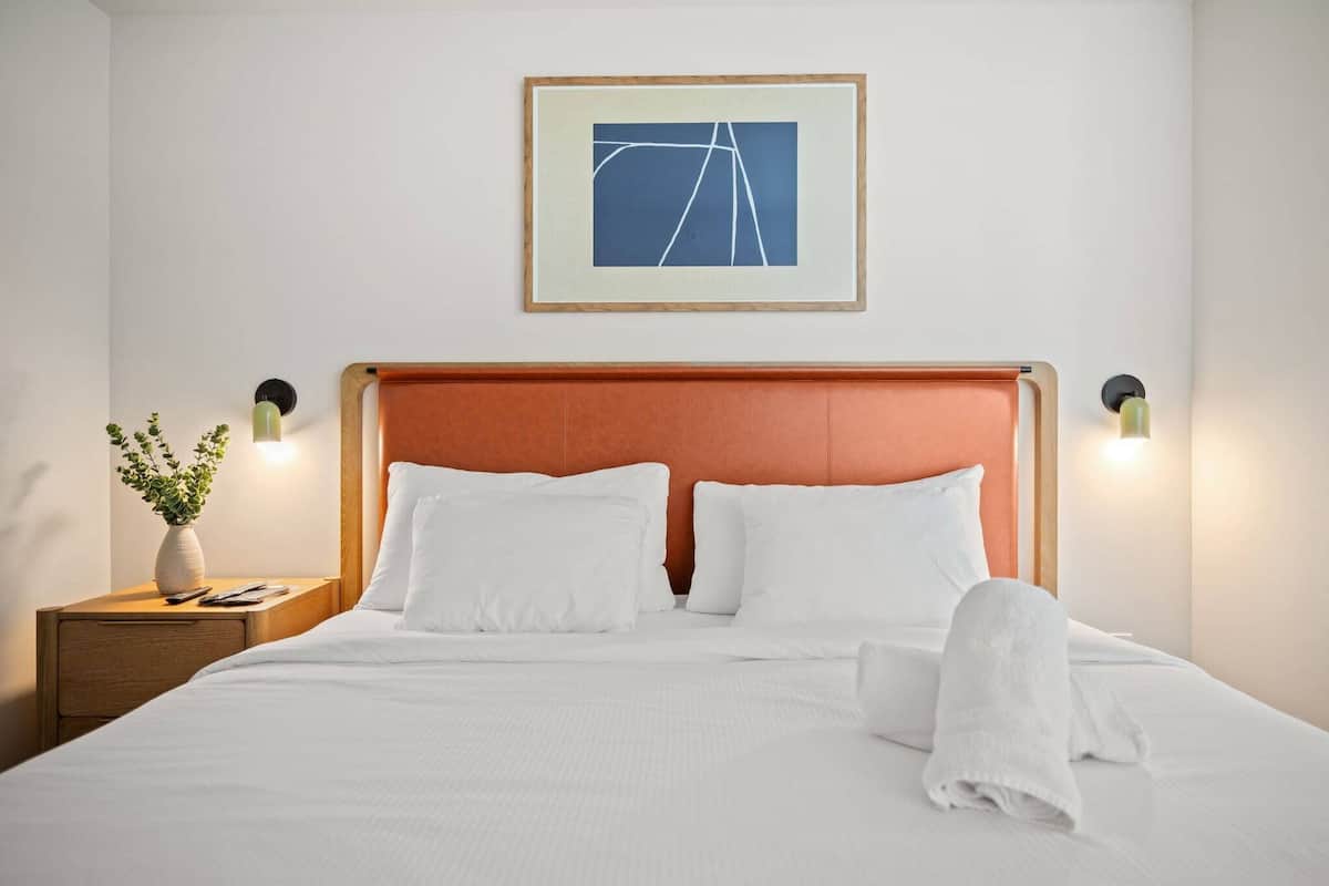 Apartemen Superior, balkon | Selimut bulu angsa, meja kerja, Wi-Fi gratis, dan seprai linen