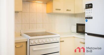 Metawise 2BR Apt Brightest in Brighton
