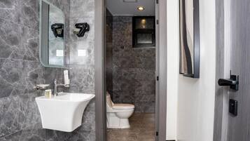Double Room | Bathroom | Slippers
