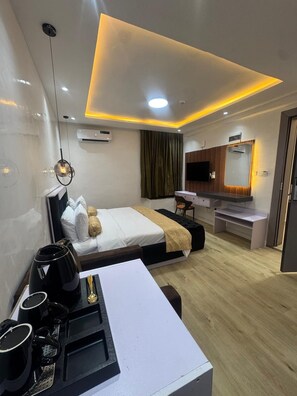 Ảnh chưa phân loại, 3 trong số 40 ảnh, nút