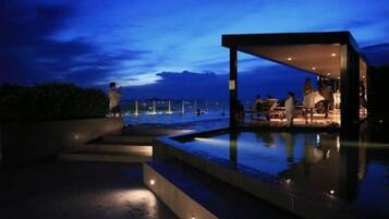 Apartment, 1 Bedroom, Accessible, Smoking | Pool | Outdoor pool