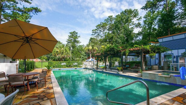 Apartment (0 Bedroom) | Interior - Pool Days + Patio Nights: Thomaston Studio! (Thomaston)