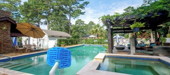 Pool Days + Patio Nights: Thomaston Studio!