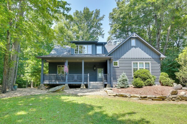 Luxe Cabin W/ Mountain Views, Fire Pit And Hot Tub - Boone, NC