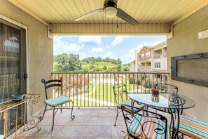 Apartment (3 Bedrooms) | Interior - Lake Martin Condo Getaway With Pool! (Alexander City)