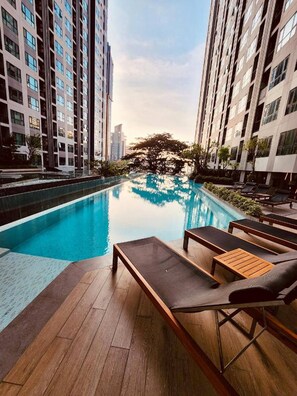 รูปภาพที่ไม่ได้จัดประเภท, 2 จาก 55, ปุ่ม