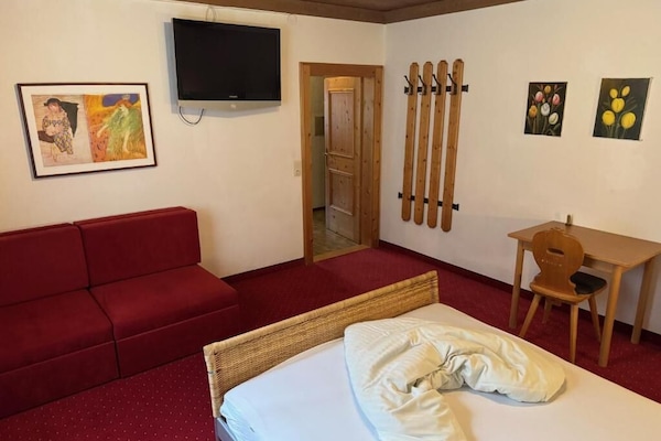 Standard Apartment, Garden View | WiFi (free)
