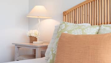 Bügeleisen/Bügelbrett, Reisekinderbett, WLAN, Bettwäsche