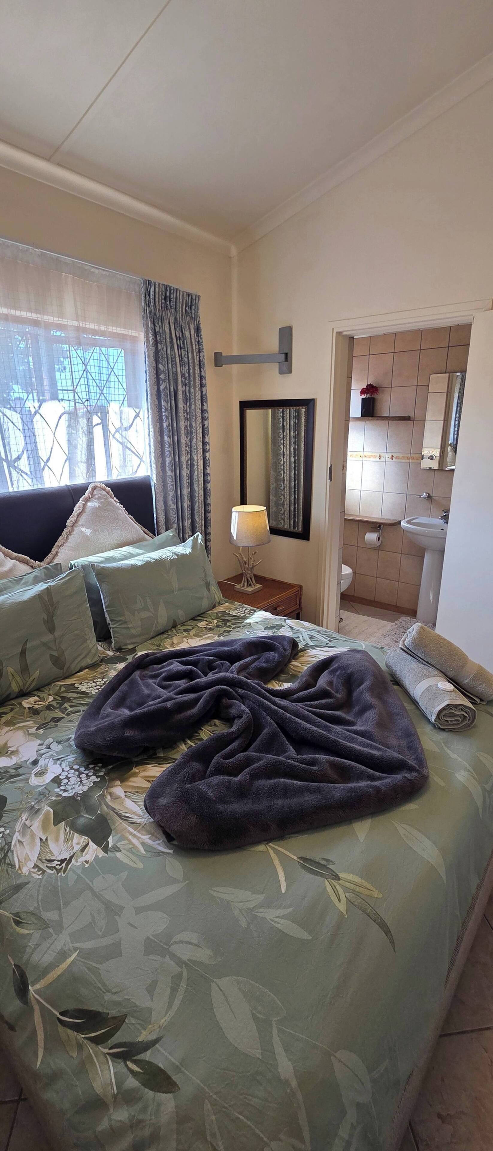 House, 2 Bedrooms, Balcony, Garden View | 2 bedrooms