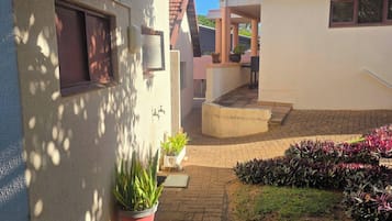 House, 2 Bedrooms, Balcony, Garden View | Property grounds