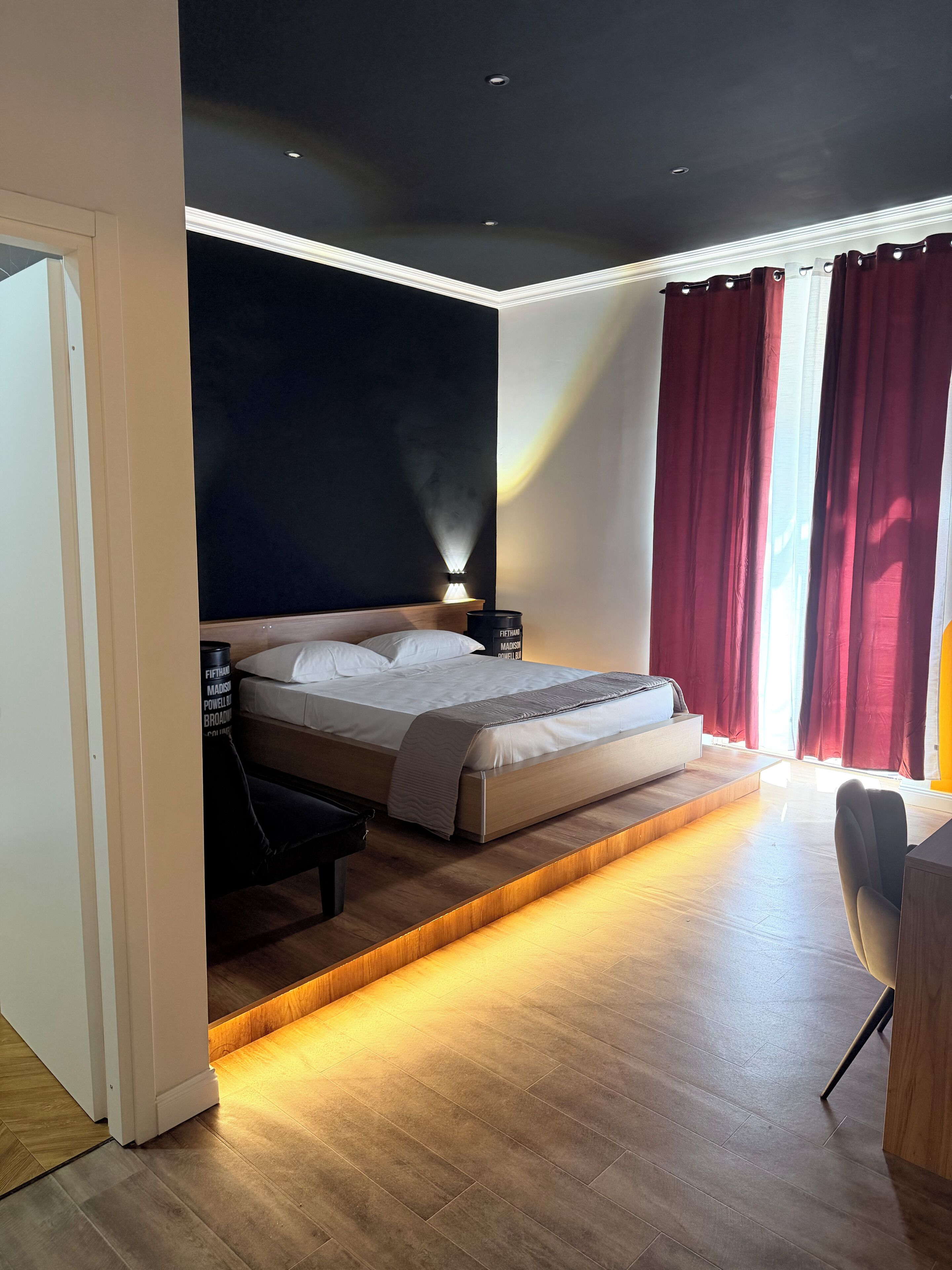 Casa de ciudad Deluxe | Escritorio y wifi gratis 