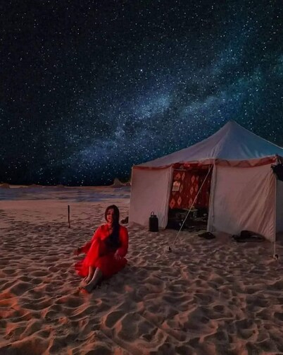 White desert adventure 