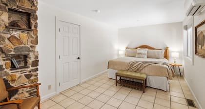 New! Private Suite at Munn Park Lodge | Downtown Ouray