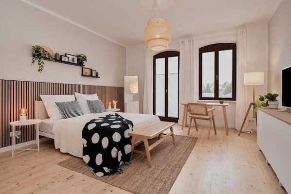 Double Room, Shared Bathroom | Free WiFi - Saniertes Altbauzimmer an der Karlsaue (Kassel)