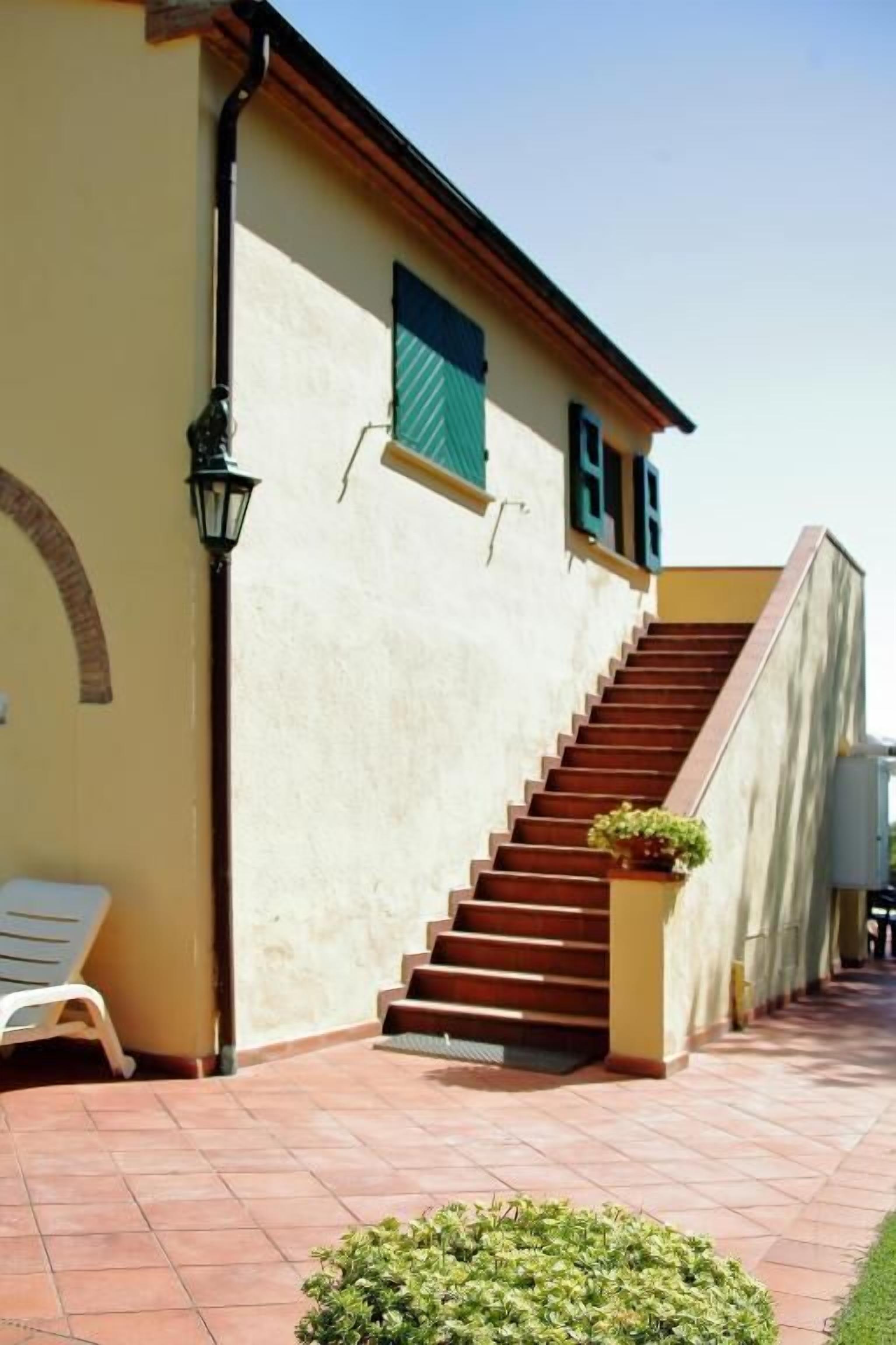 Departamento, balcón, vista al jardín | Exterior