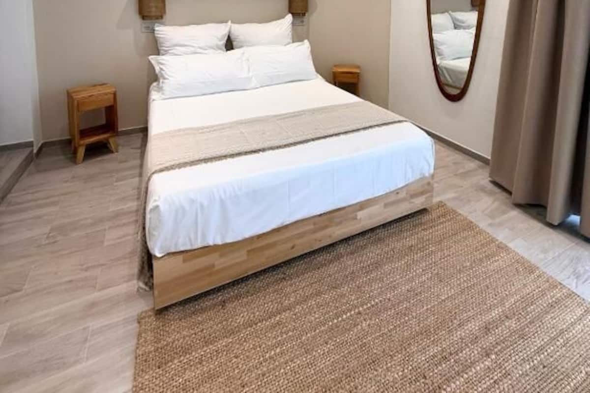 Comfort Apartment, City View