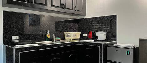 Apartment, 1 Bedroom, Smoking, Mountain View | Interior