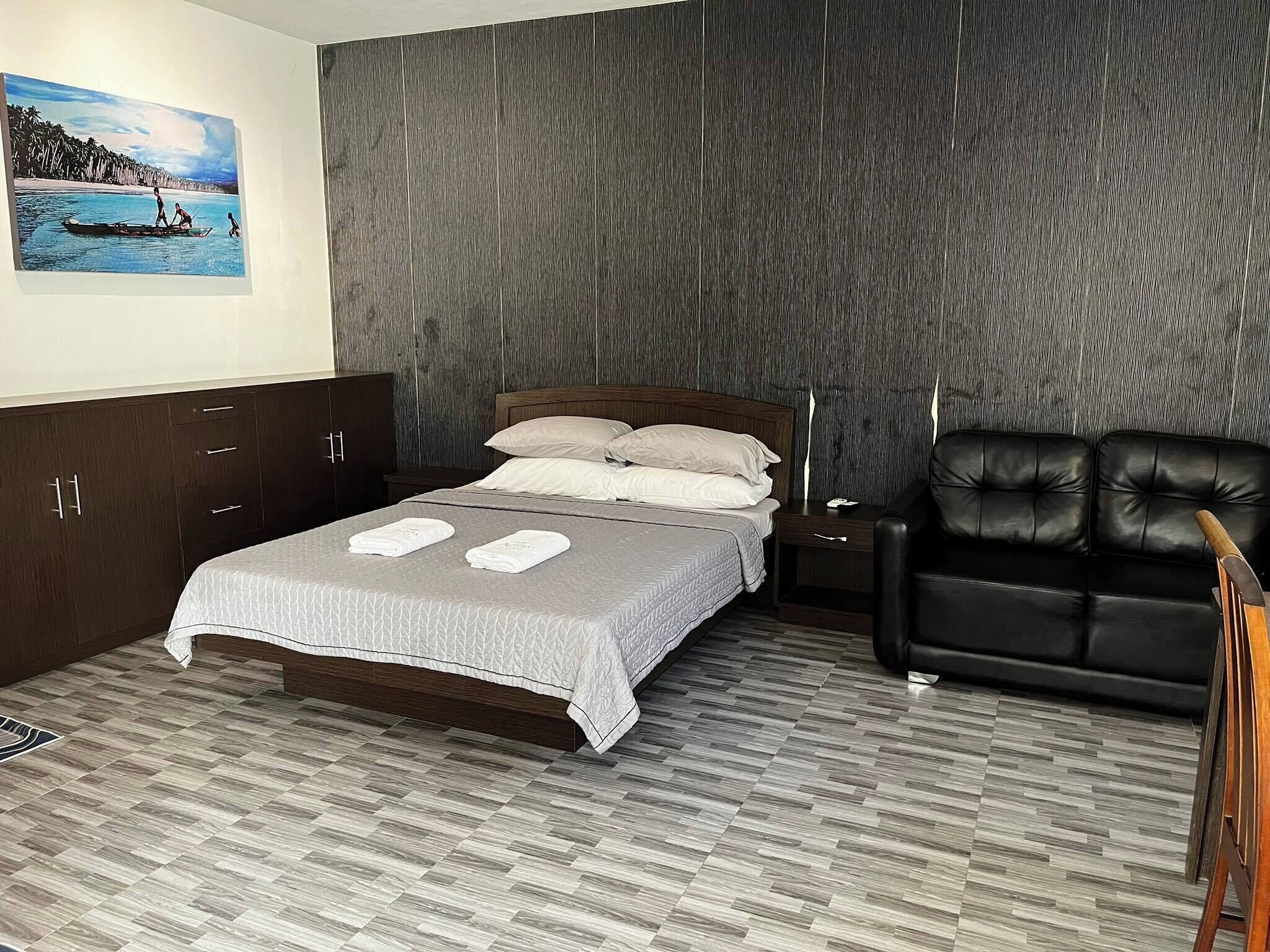 Apartment, 1 Bedroom, Smoking, Mountain View